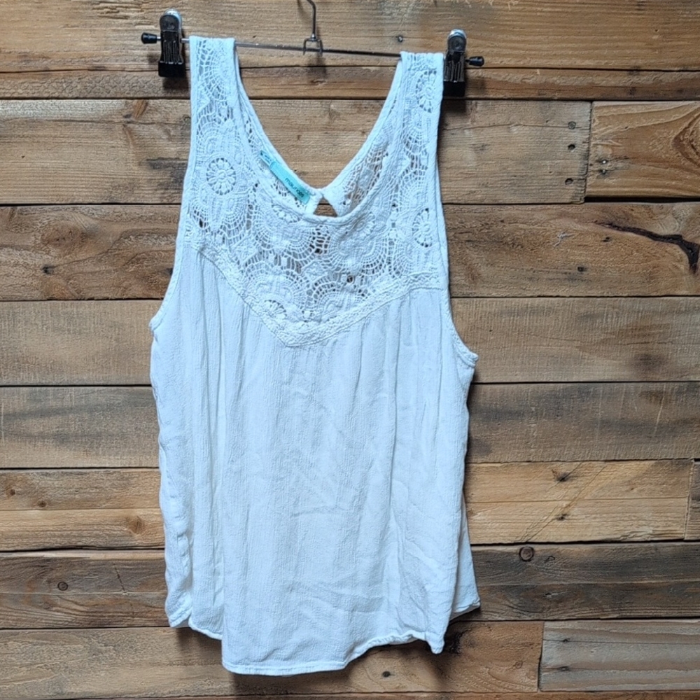 Maurices White Lace Accent Tank Top Size M Cute Cheap